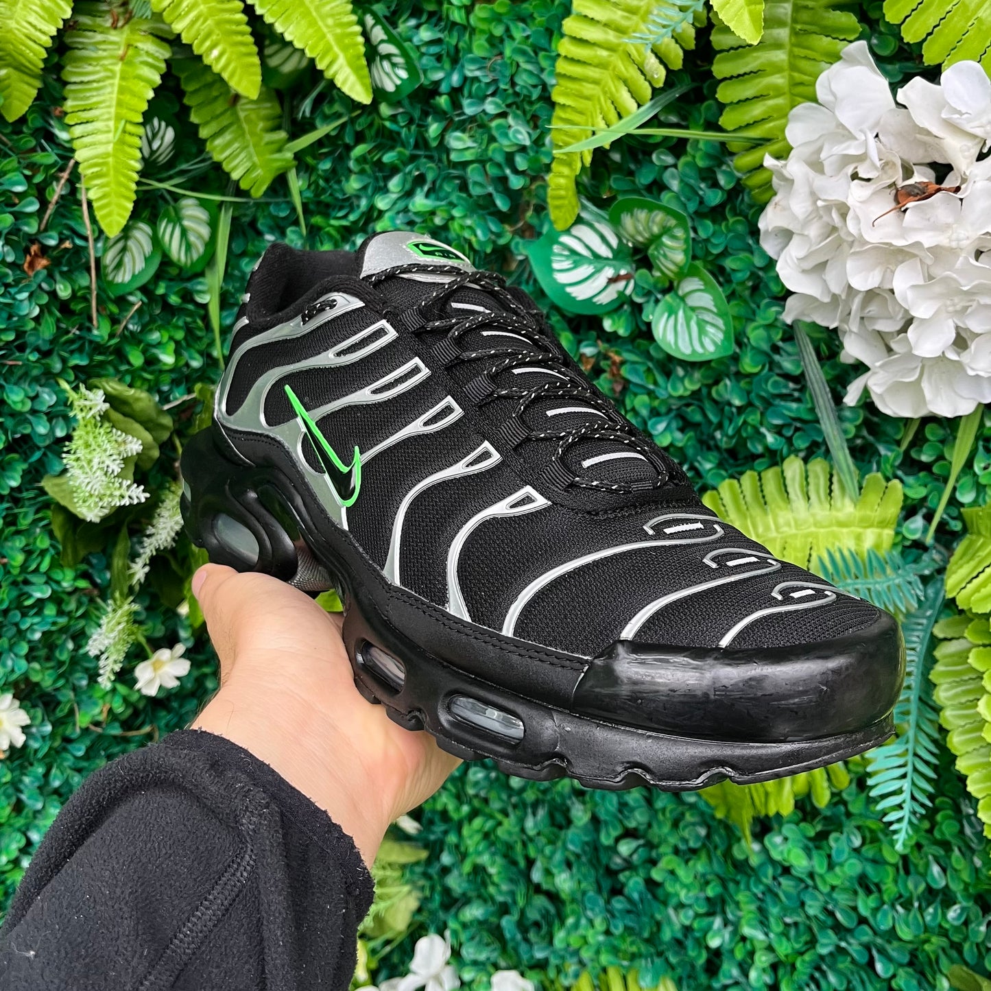 Nike Air Max Plus TN Black / Silver / Green UK11