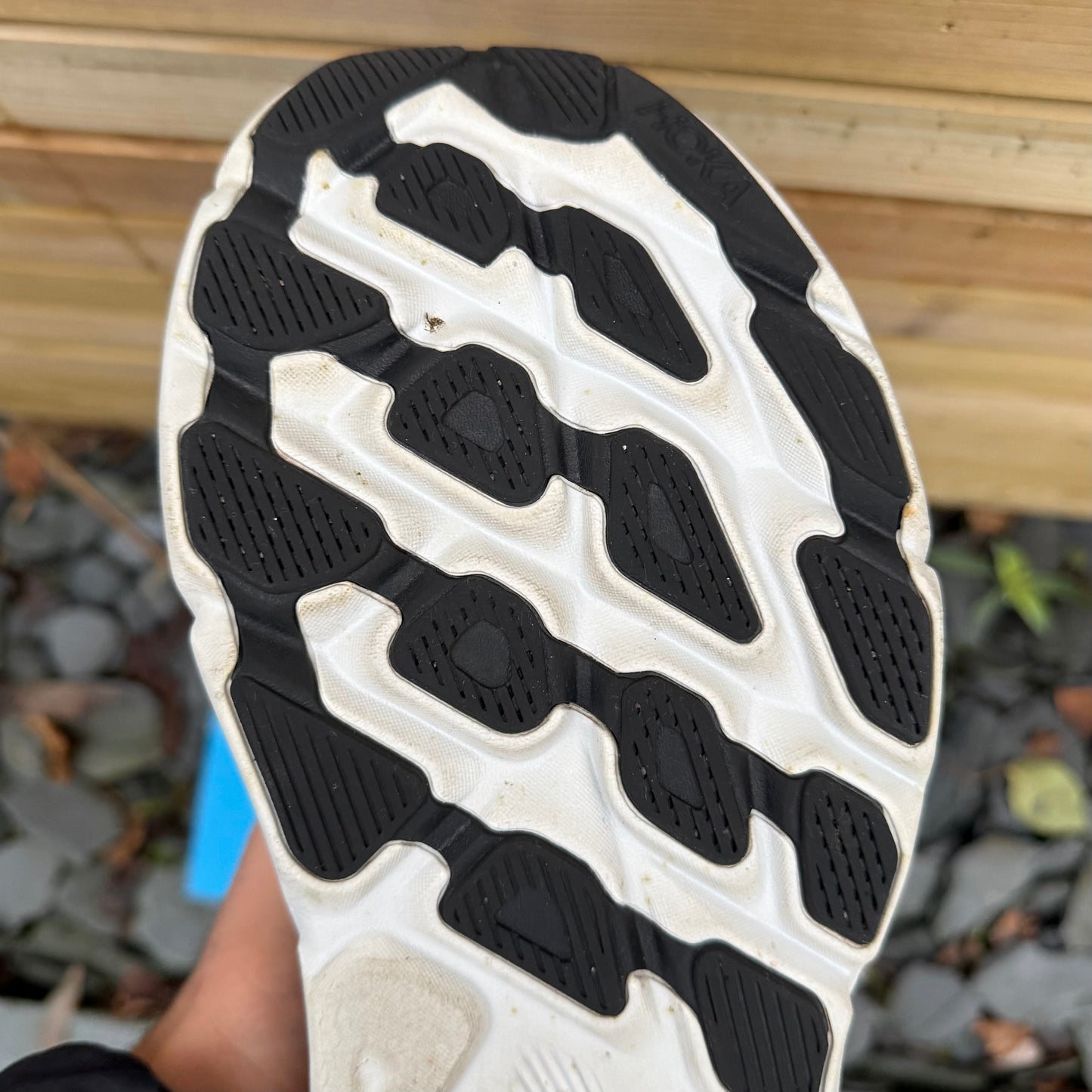 Hoka Clifton 9 - Black / Outer Orbit - UK9.5