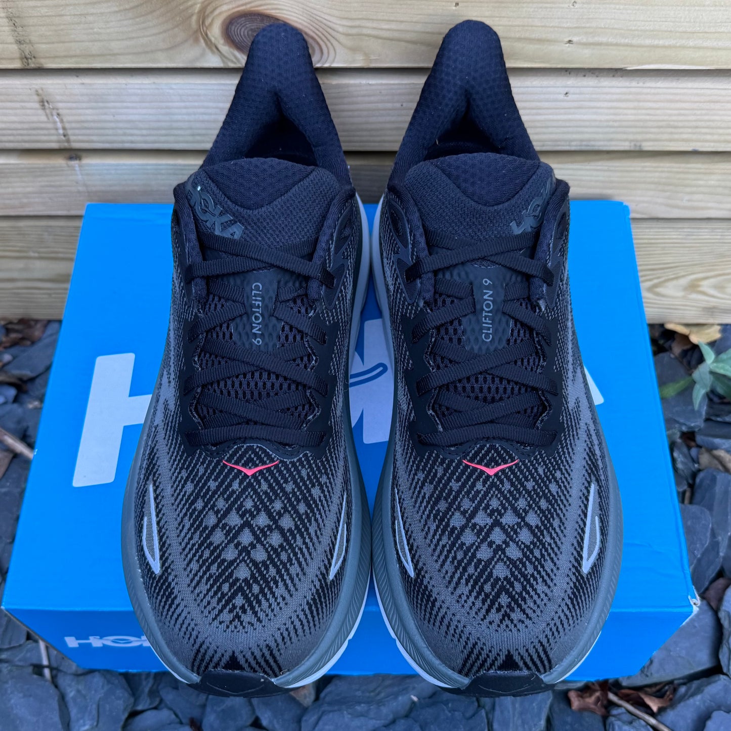 Hoka Clifton 9 - Black / Outer Orbit - UK9