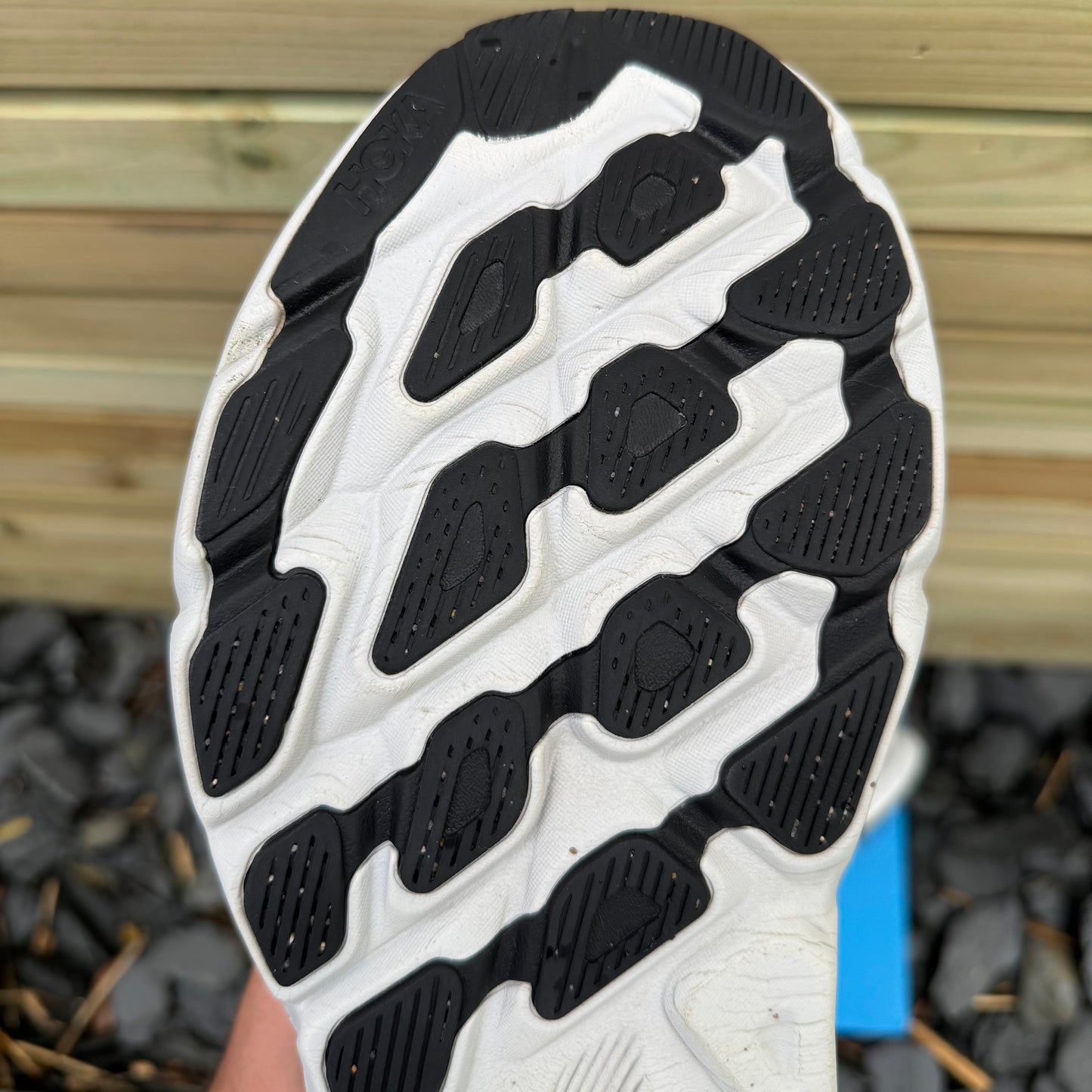 Hoka Clifton 9 - Black / Outer Orbit - UK10.5