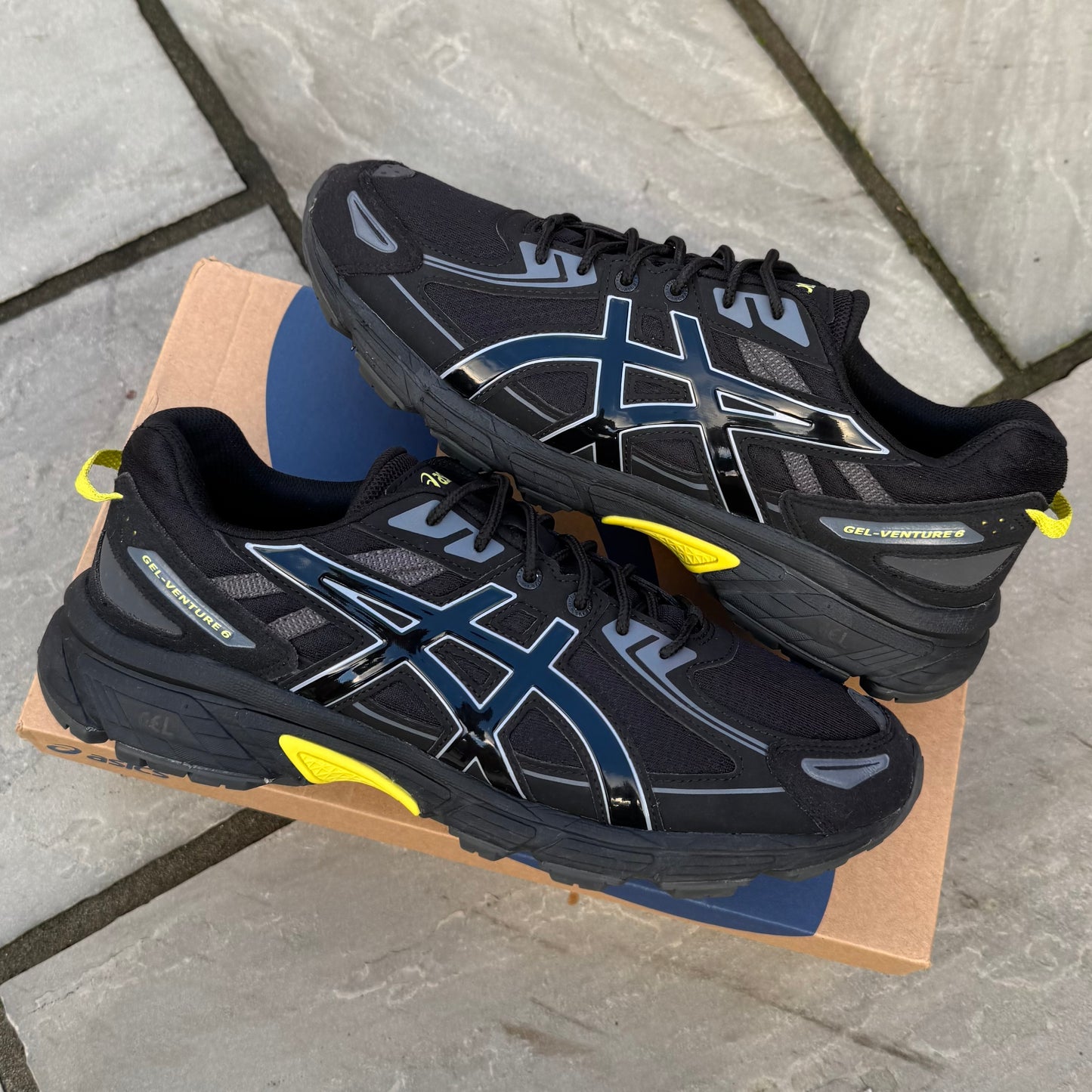 Asics Gel-Venture 6 - Black / Yellow - UK10