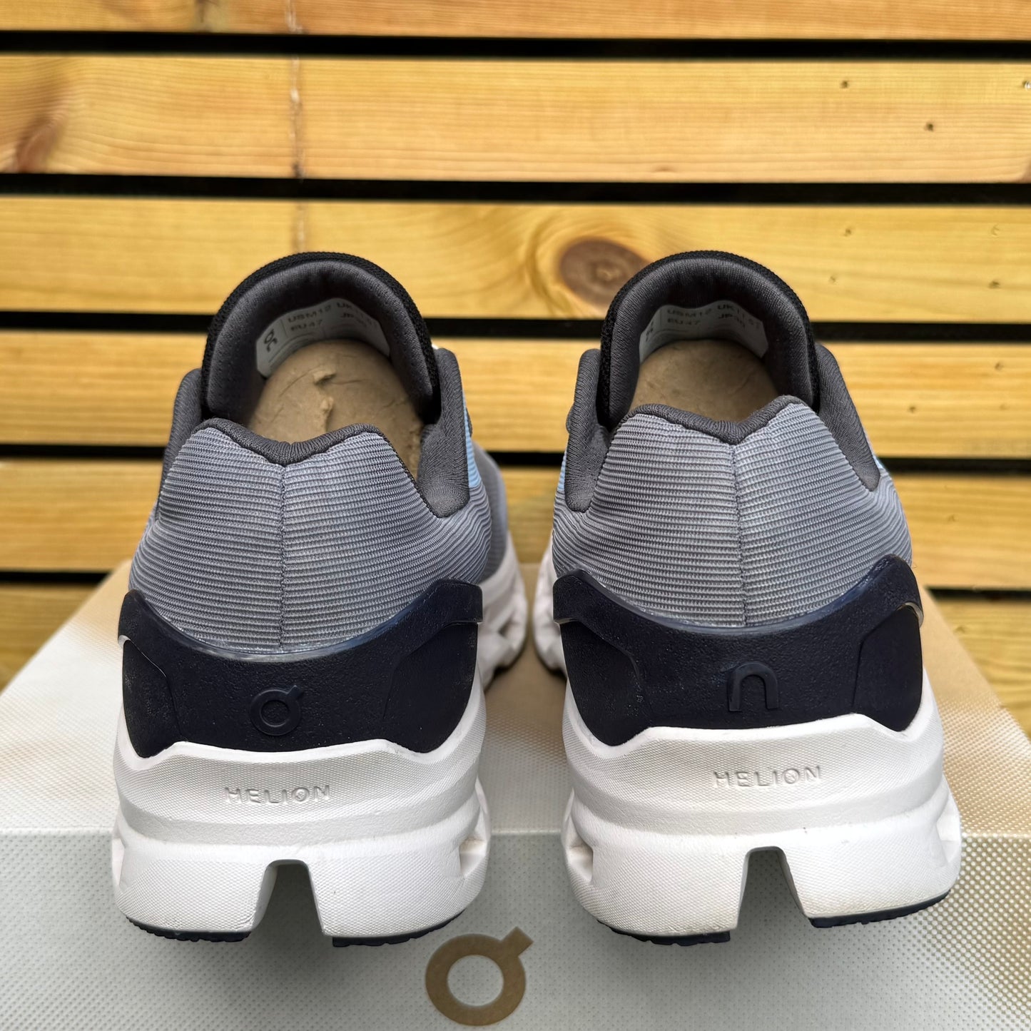 On Running CloudStratus 2 - Fossil / Midnight - UK11.5