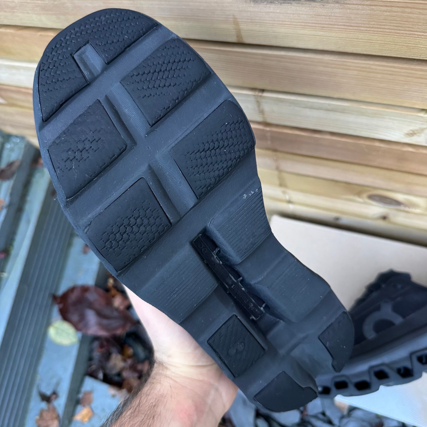 On Running CloudMonster Void - Triple Black - UK9