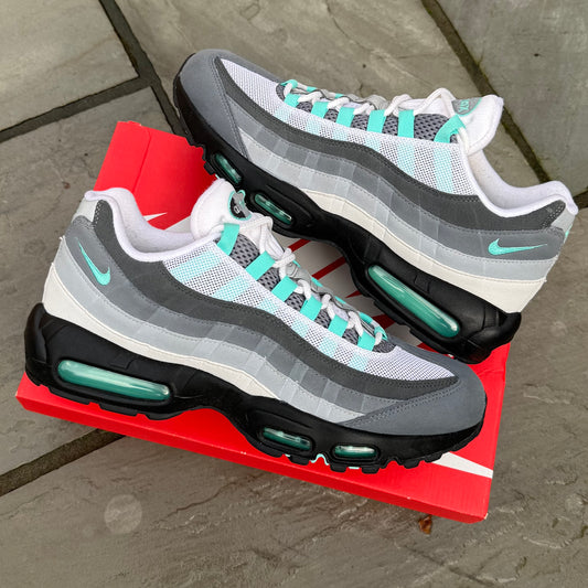 Nike Air Max 95 JD Exclusive - Hyper Turquoise - UK10