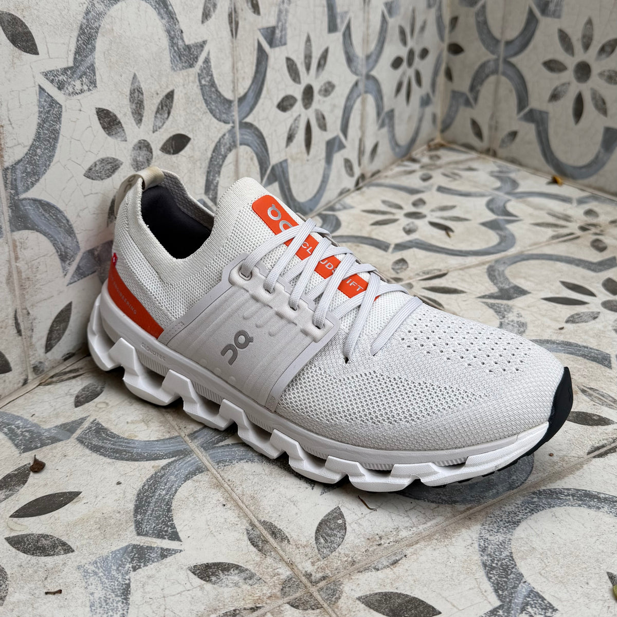 On Running CloudSwift 3.0 - Glacier White / Flame Orange - UK8.5