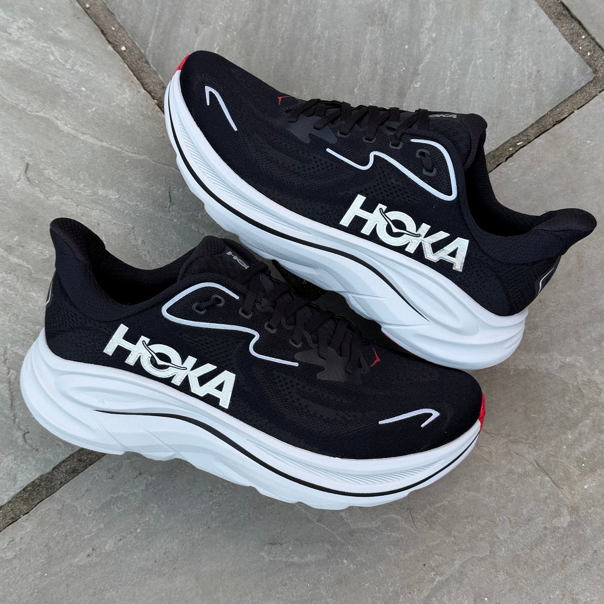 Hoka Clifton 10 - Black / White - UK9.5 - Brand New