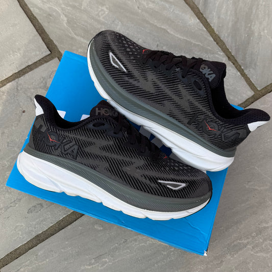 Hoka Clifton 9 - Black / Outer Orbit - UK7