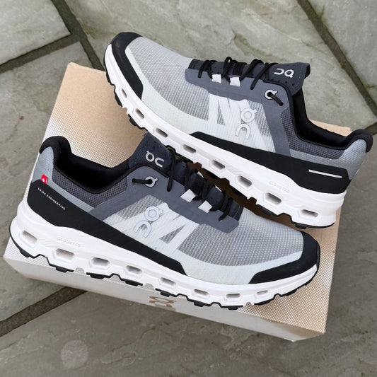 On Running CloudVista - Black / White - UK7.5