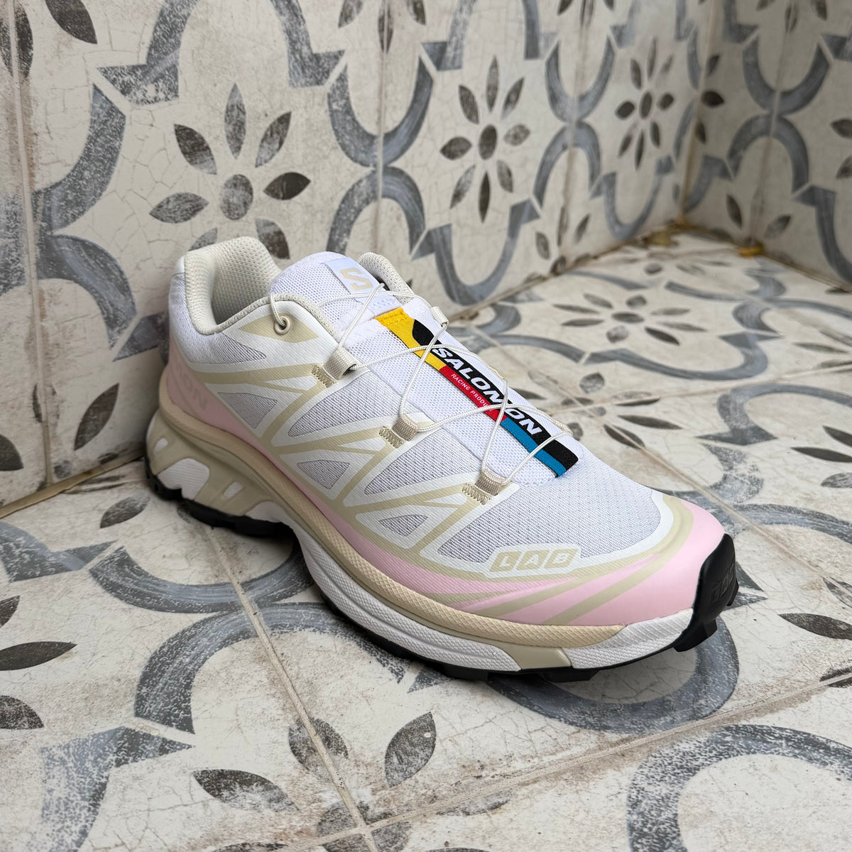Salomon XT-6 - White / Fairytale / Almond Milk - UK6 - Brand New
