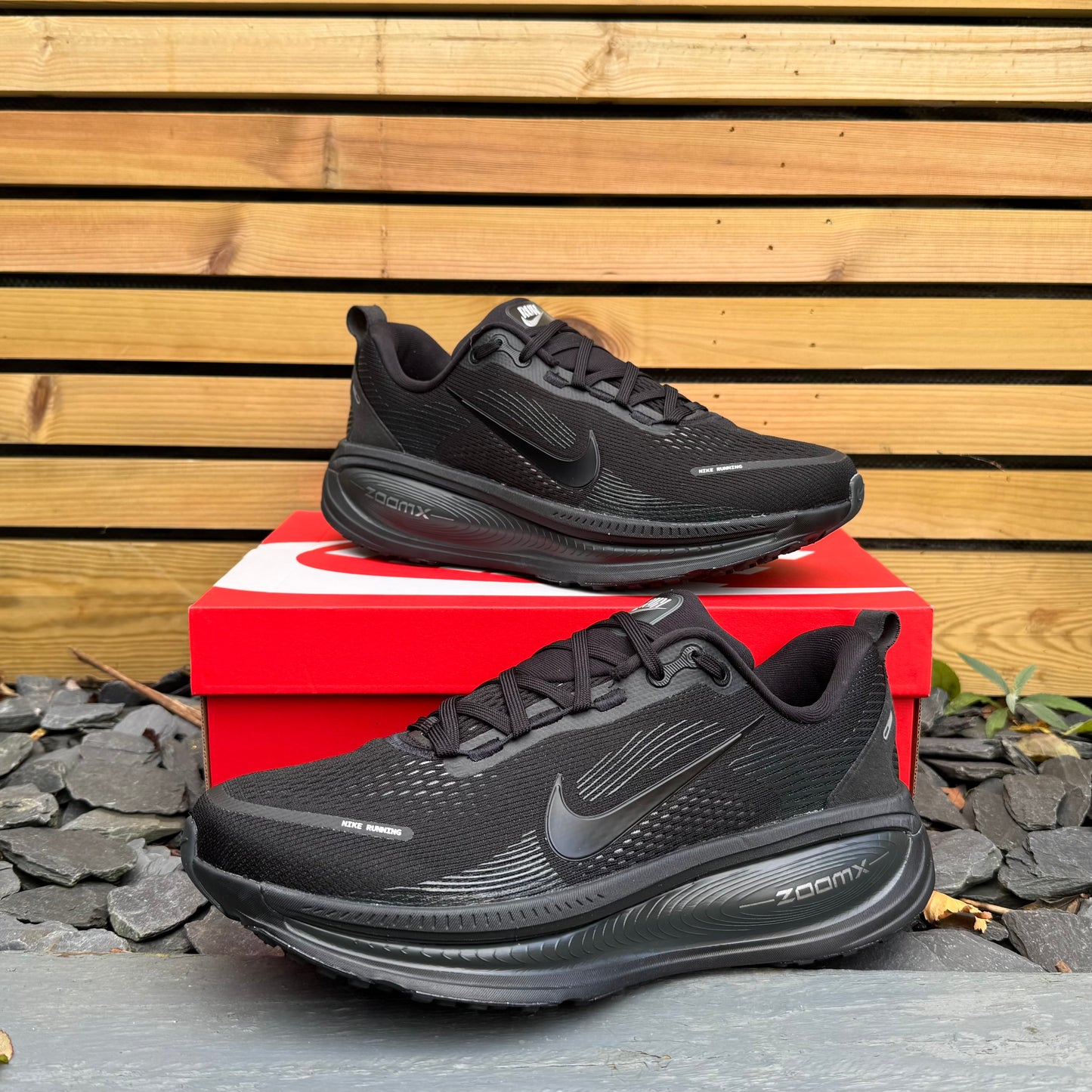 Nike Vomero 18 - Dark Smoke Grey - UK9.5