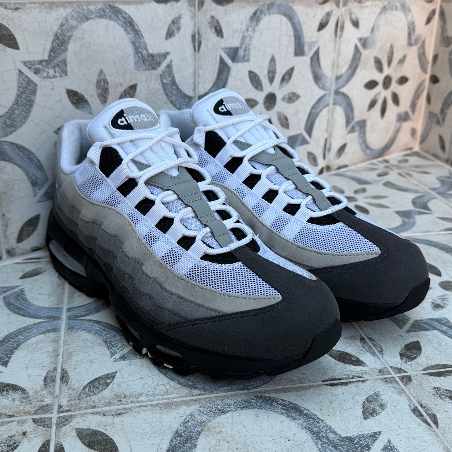 Nike Air Max 95 OG Big Bubble - Granite Dust - UK10.5