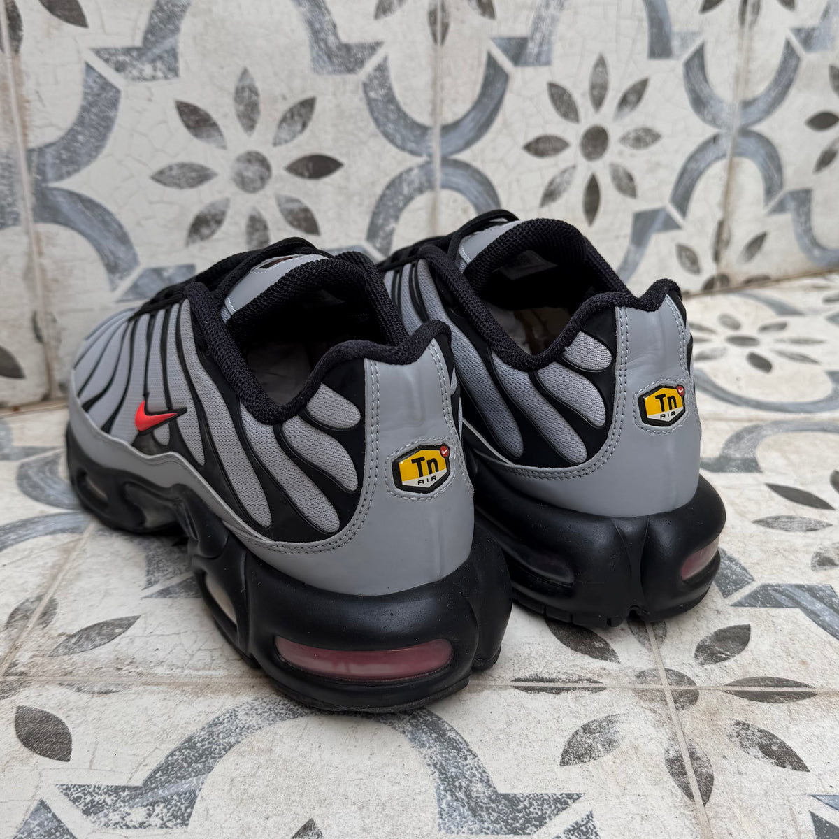 Nike Air Max Plus TN - Wolf Grey - UK9.5
