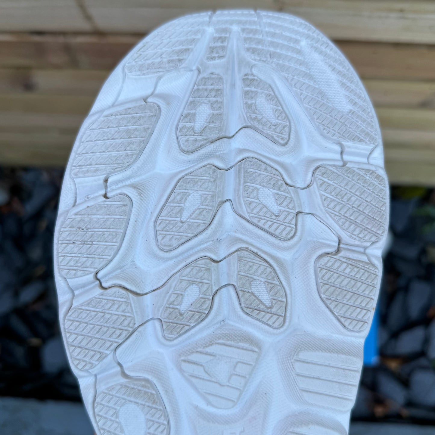 Hoka Clifton 10 - Triple White - UK9