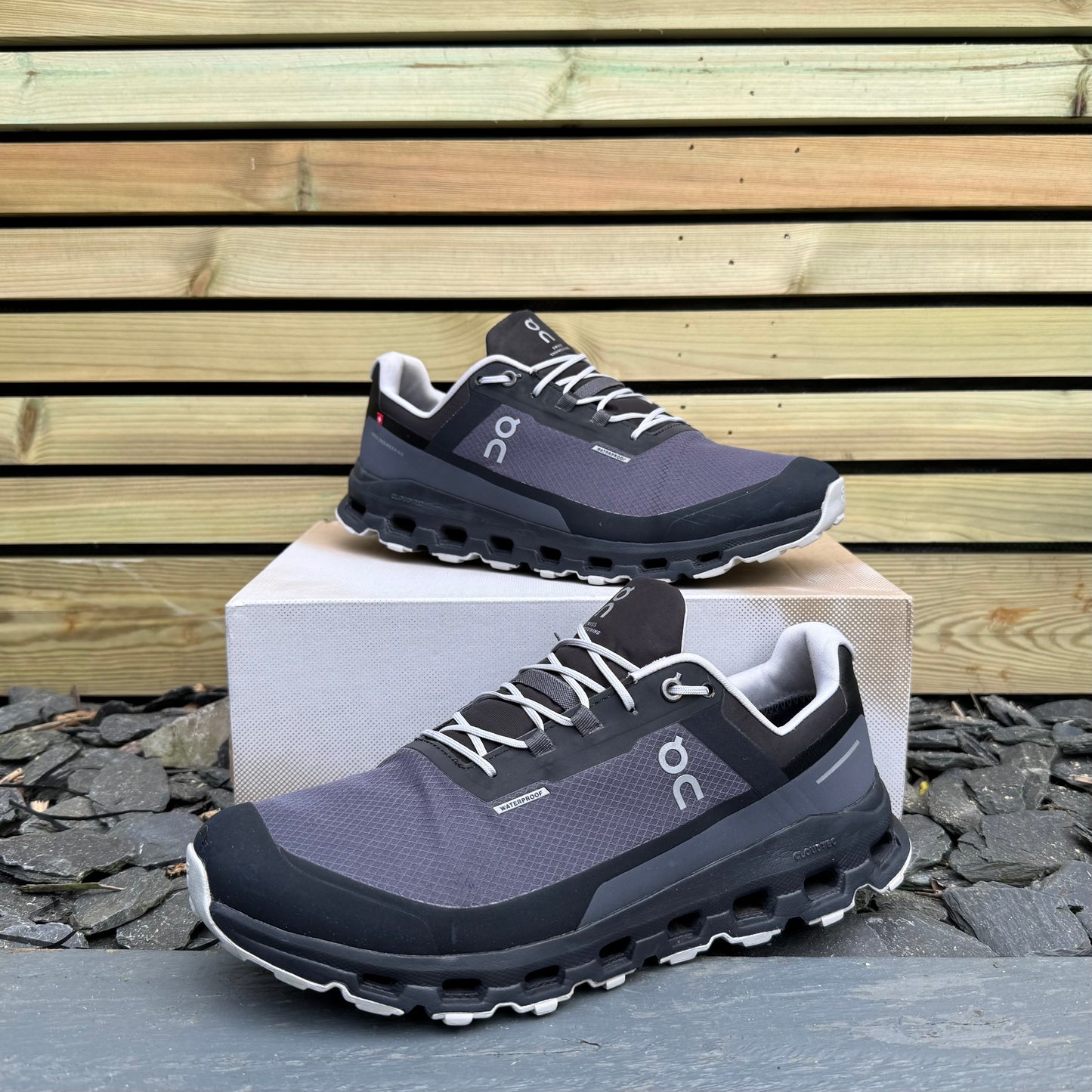 On Running CloudVista Waterproof - Eclipse Black - UK9