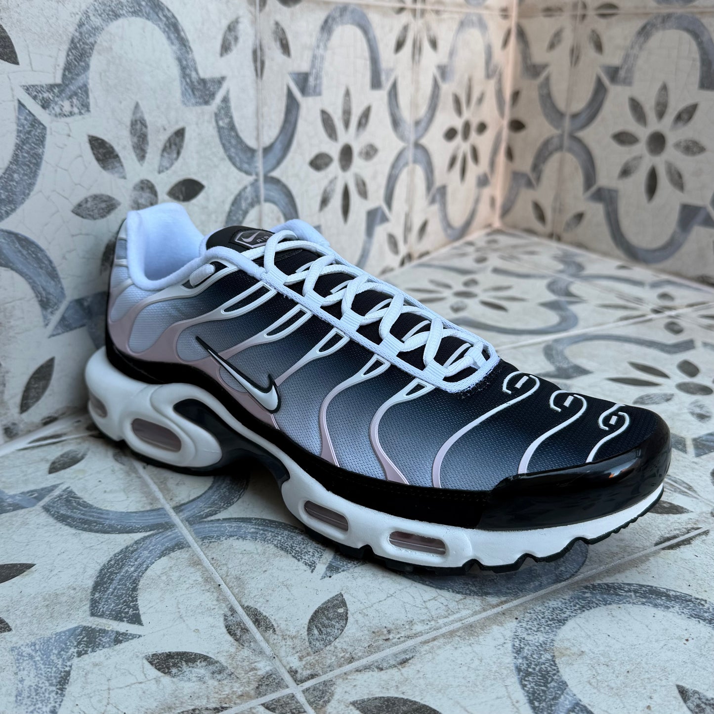 Nike Air Max Plus TN - Pink Foam - Multiple Sizes - Brand New